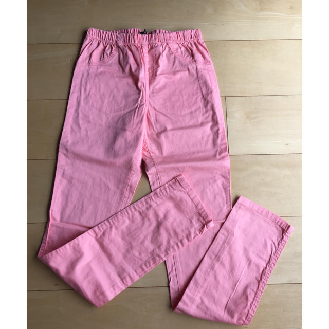 FOREVER 21(フォーエバートゥエンティーワン)のピンクのスキニーパンツ レディースのパンツ(スキニーパンツ)の商品写真