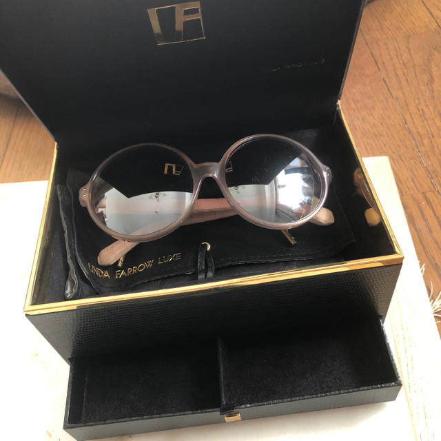 Linda Farrow - Linda Farrow Luxeの通販 by おか's shop Linda Farrow - Linda Farrow Luxeの通販 by おか's shop