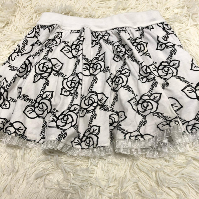 RONI(ロニィ)のRONI♡フレアースカート M キッズ/ベビー/マタニティのキッズ服女の子用(90cm~)(スカート)の商品写真