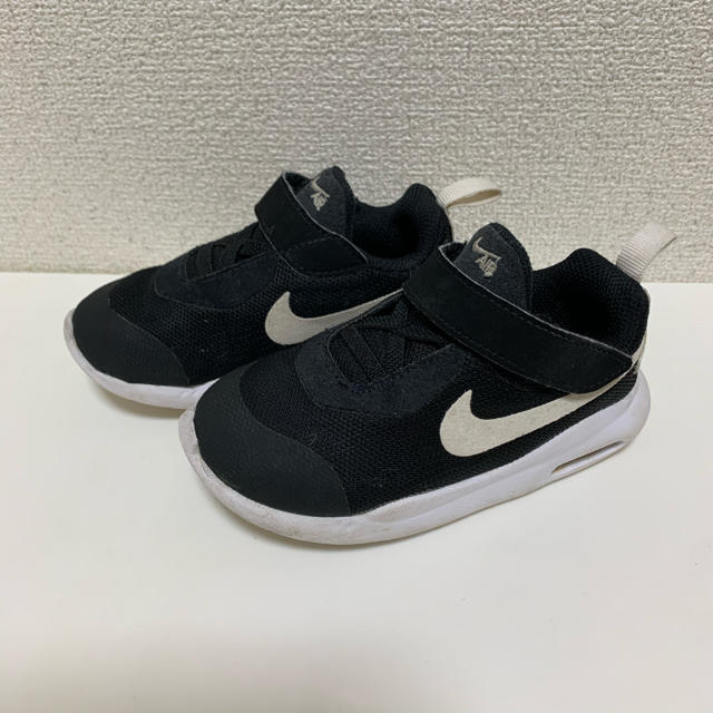 NIKE(ナイキ)のナイキ スニーカー ブラック 14センチ 値下げ キッズ/ベビー/マタニティのベビー靴/シューズ(~14cm)(スニーカー)の商品写真