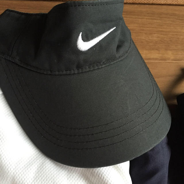 NIKE(ナイキ)の専用＊サンバイザー レディースの帽子(その他)の商品写真