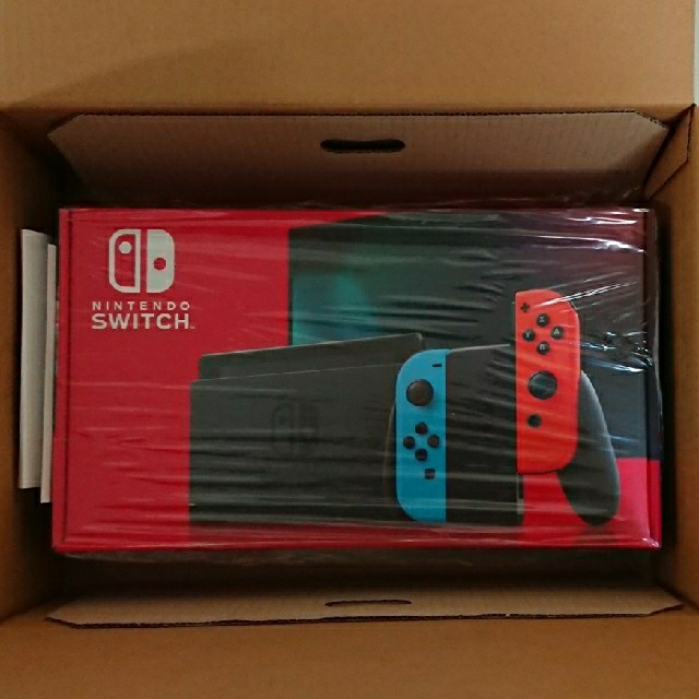 Nintendo Switch 本体 新型 ネオンブルー ネオンレッド