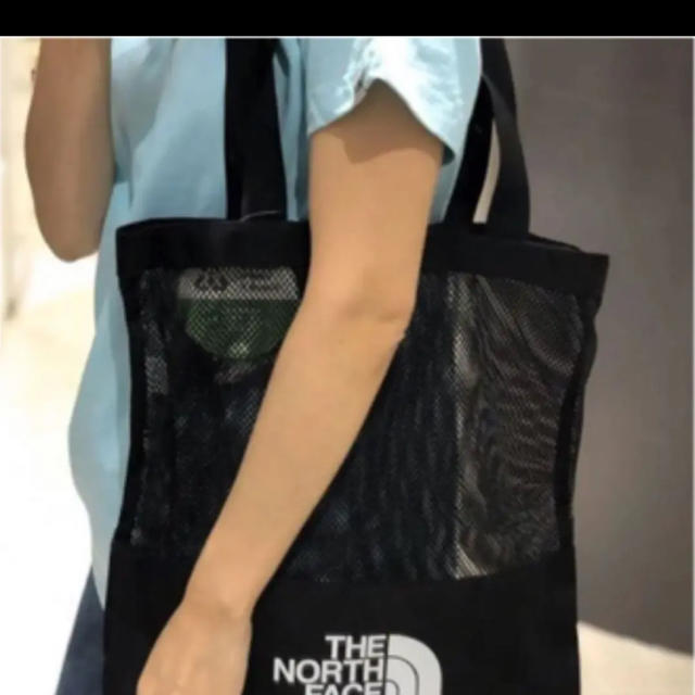 THE NORTH FACE(ザノースフェイス)のノースフェイス　トートバッグ レディースのバッグ(トートバッグ)の商品写真