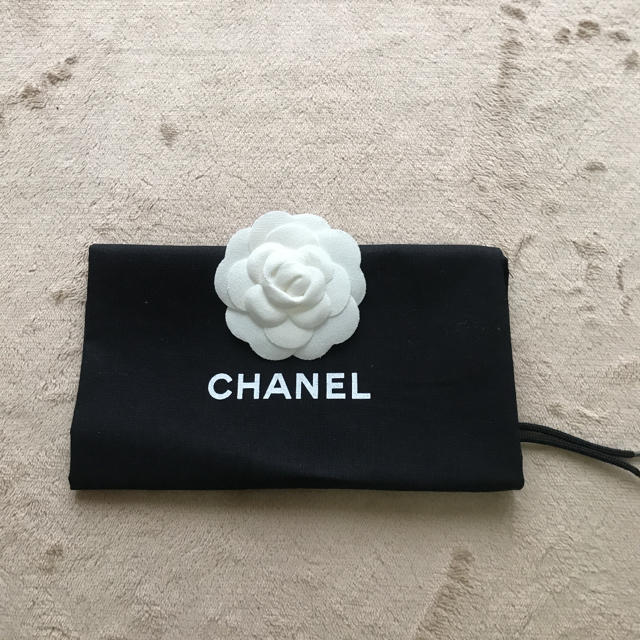 CHANEL(シャネル)のCHANEL♡保存袋  コットン 黒 32.5  1枚 レディースのバッグ(ショップ袋)の商品写真