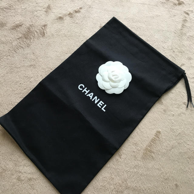 CHANEL(シャネル)のCHANEL♡保存袋  コットン 黒 32.5  1枚 レディースのバッグ(ショップ袋)の商品写真