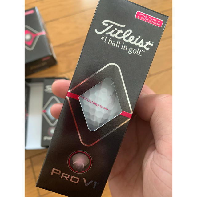 タイトリスト pro v1 pink stamp