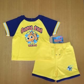 ディズニー(Disney)のディズニー　フライングニモ　半袖　半ズボン　90cm  セット　新品未使用(Tシャツ/カットソー)