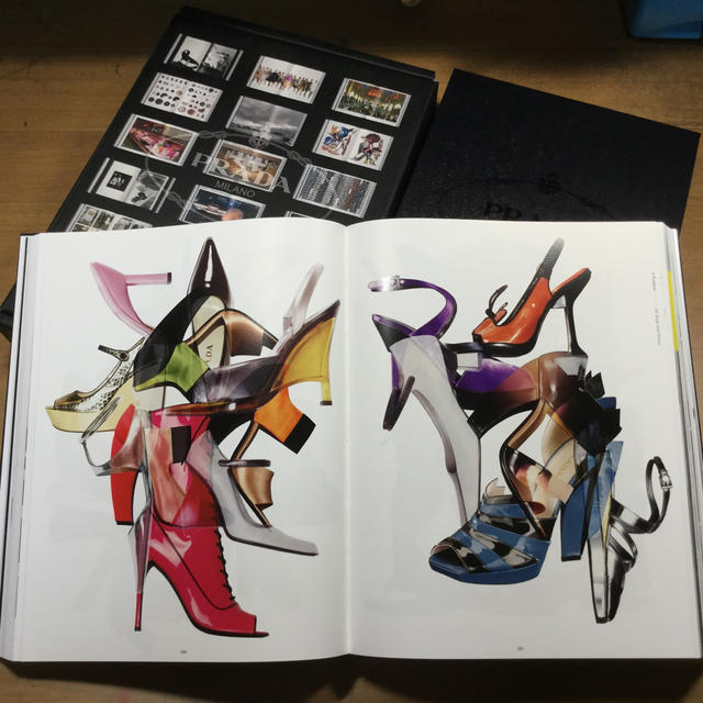 PRADA - PRADA Book 非売品の通販 by momo's shop|プラダならラクマ