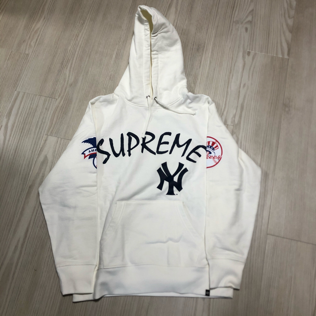 supreme yankees 47brands コラボ パーカー ホワイト