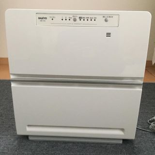 サンヨー(SANYO)の【ヒロ様専用】空気清浄機(空気清浄器)