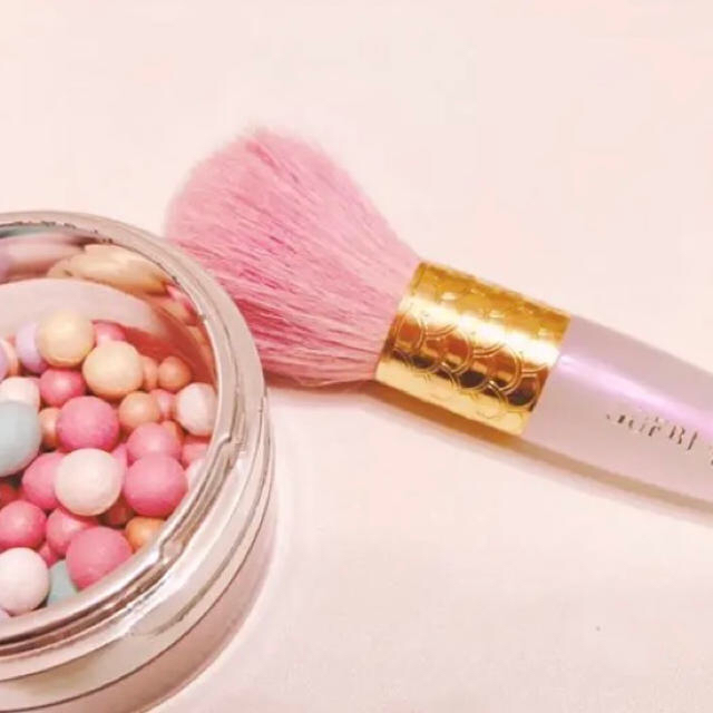 GUERLAIN(ゲラン)のGUERLAIN ゲラン／フェイスパウダー用ブラシ used／送料込 コスメ/美容のコスメ/美容 その他(その他)の商品写真