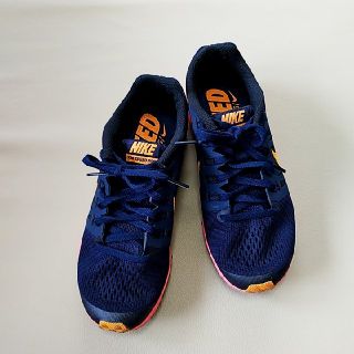 ナイキ(NIKE)の値下☆ナイキNIKE AIR ZOOM ランニングシューズ 23.5 (シューズ)