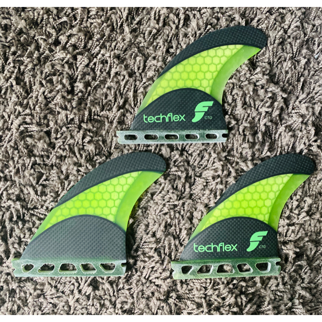 新品未使用 TECH FLEX CTG future fin ケース付き