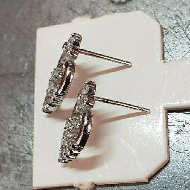 pt900ダイヤモンドピアス pt900ダイヤモンドピアス