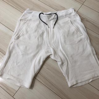 ザラ(ZARA)のZARAパンツ　AZULシャツ2枚セット　pink様専用(ショートパンツ)