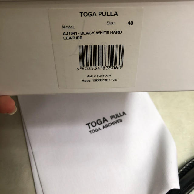 TOGA(トーガ)のtoga pulls size40  新品　定価6万円超 メンズの靴/シューズ(ドレス/ビジネス)の商品写真