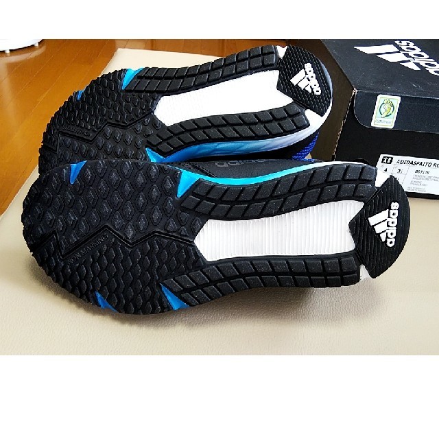 adidas(アディダス)の専用＊adidas アディダス ジュニア ランニングシューズ 22.5cm 新品 スポーツ/アウトドアのランニング(シューズ)の商品写真