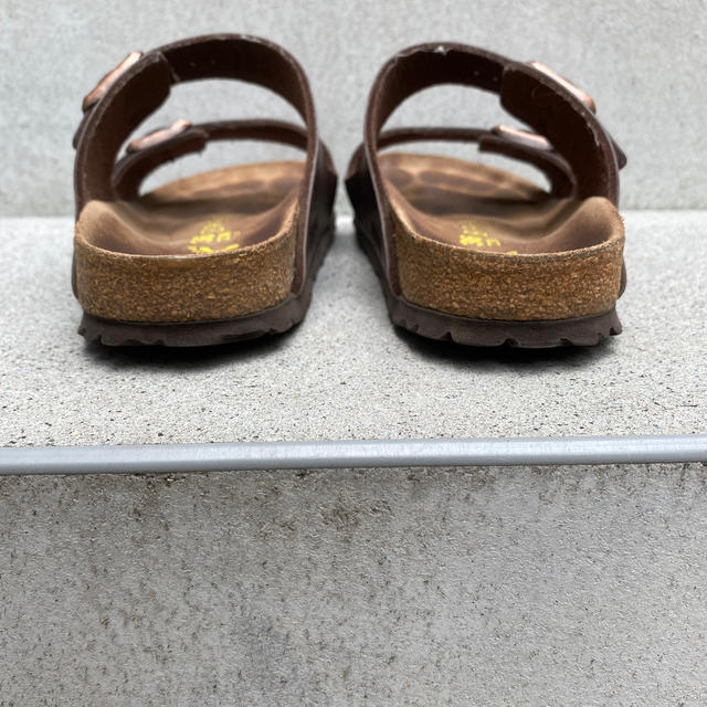 BIRKENSTOCK(ビルケンシュトック)のBirkenstock 茶色　36 23センチ レディースの靴/シューズ(サンダル)の商品写真