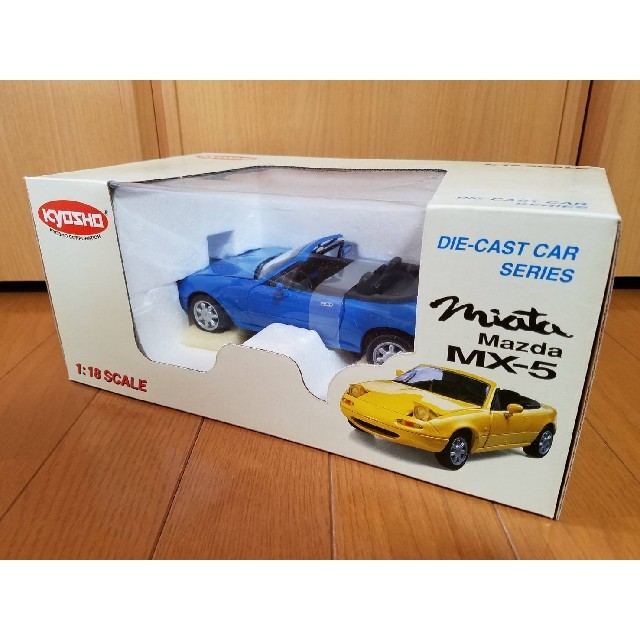 マツダ(マツダ)の【新品未使用】京商 MAZDA MX-5 miata ロードスター 1:18 エンタメ/ホビーのおもちゃ/ぬいぐるみ(ミニカー)の商品写真