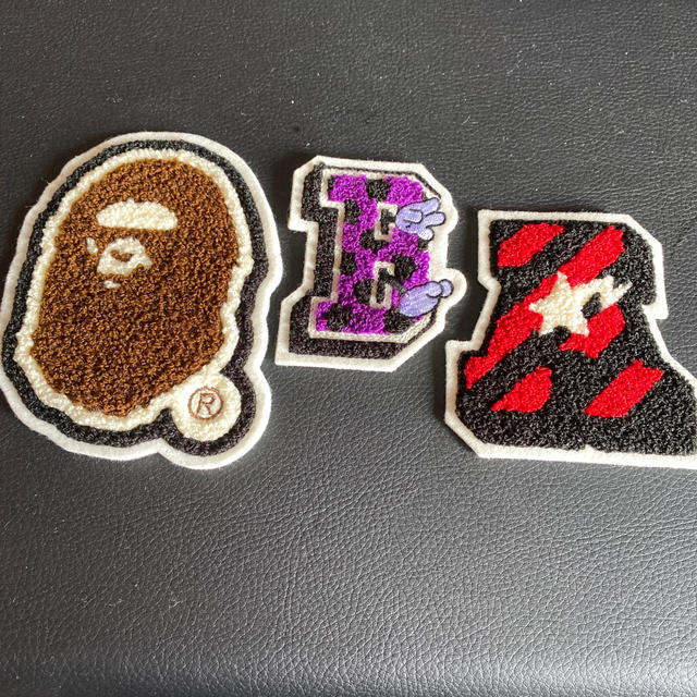 新品最安値 アベイシングエイプ ワッペン エイプスタ 刺繍 ジップ