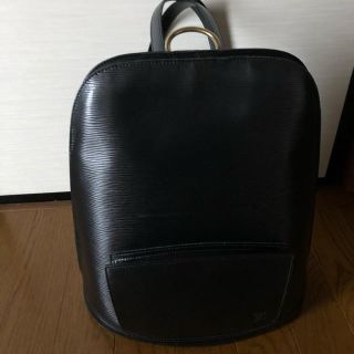 ルイヴィトン(LOUIS VUITTON)の正規品 ルイヴィトン エピ リュック(リュック/バックパック)