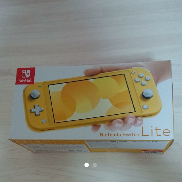 ニンテンドースイッチライト イエロー - 家庭用ゲーム機本体