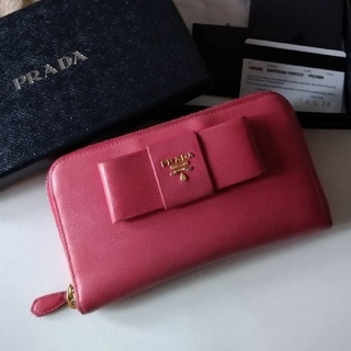 プラダ(PRADA)のPRADA　長財布(財布)