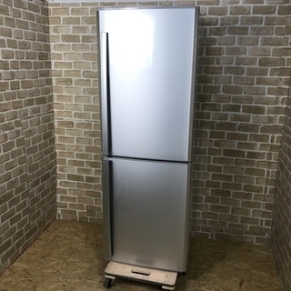 ミツビシ(三菱)の冷蔵庫　シルバー　三菱　バータイプ　冷凍引き出しタイプ(冷蔵庫)