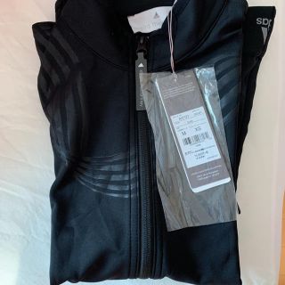 アディダスバイステラマッカートニー(adidas by Stella McCartney)のadidas by Stella McCartney  ミッドレイヤー　新品(ウェア)