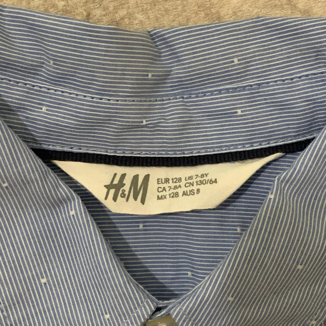 H&M(エイチアンドエム)の【H&M】ストライプ 長袖シャツ US7-8Y キッズ/ベビー/マタニティのキッズ服男の子用(90cm~)(ブラウス)の商品写真