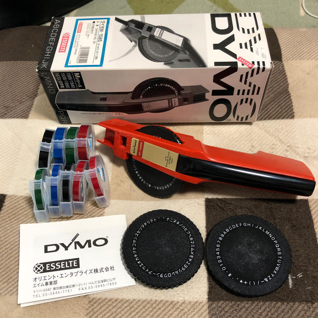 DYMO ダイモ テープライター M-1585 赤 テープ　10本付き