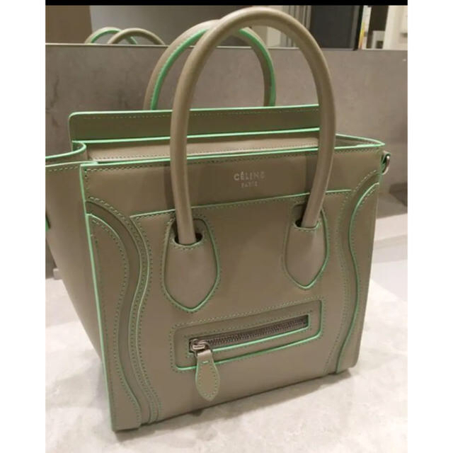 celine(セリーヌ)の未使用品☆CELINE セリーヌ　ラゲージナノショッパー レディースのバッグ(ハンドバッグ)の商品写真