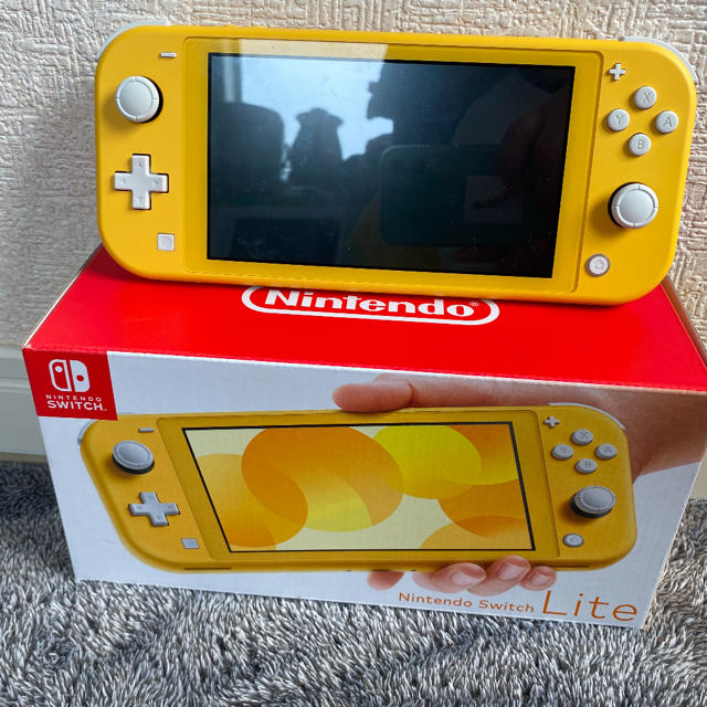 ニンテンドースイッチライト　あつ森　スマブラ