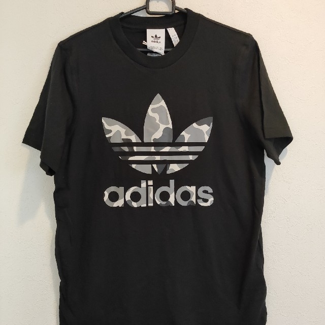 adidas(アディダス)の新品アディダスオリジナルス カモ柄Tシャツ メンズのトップス(Tシャツ/カットソー(半袖/袖なし))の商品写真