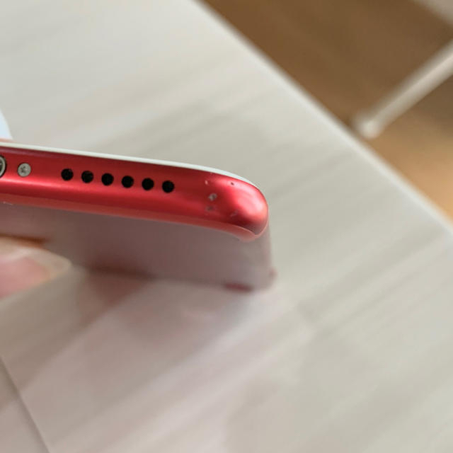 iPhone(アイフォーン)のiPhone 7 Red 128GB SIMフリー スマホ/家電/カメラのスマートフォン/携帯電話(スマートフォン本体)の商品写真