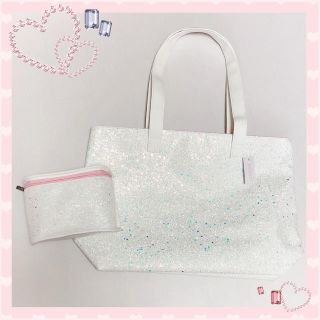 クリニーク(CLINIQUE)のクリニーク ☆ 新品 ☆ 2019 ホリデイコレクション  バッグ&ポーチ(その他)