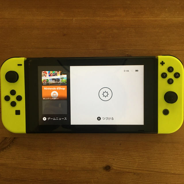 任天堂　Switch  本体と付属品