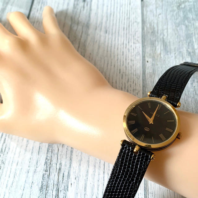 Gucci(グッチ)の【動作OK】GUCCI グッチ シェリーライン 腕時計 ブラック メンズ メンズの時計(腕時計(アナログ))の商品写真