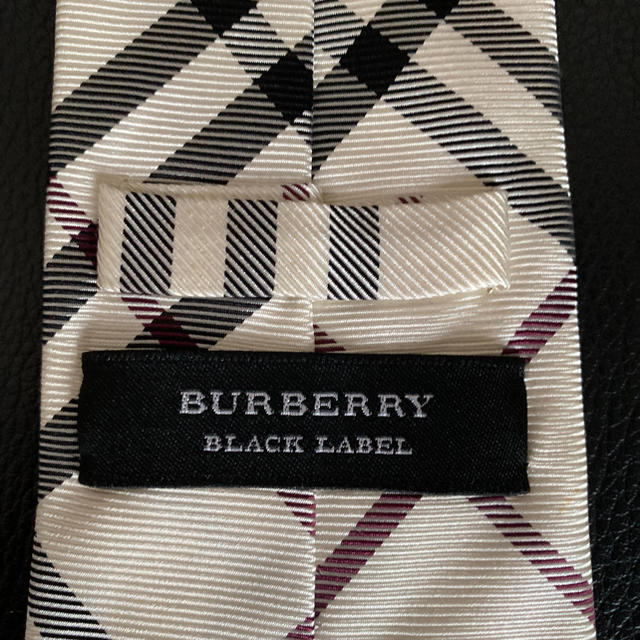 BURBERRY BLACK LABEL(バーバリーブラックレーベル)の【美品】Burberry black label バーバリー　ネクタイ メンズのファッション小物(ネクタイ)の商品写真