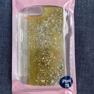 スリーコインズ(3COINS)のiPhone7/8 スマホ　ケース　ラメ　(iPhoneケース)