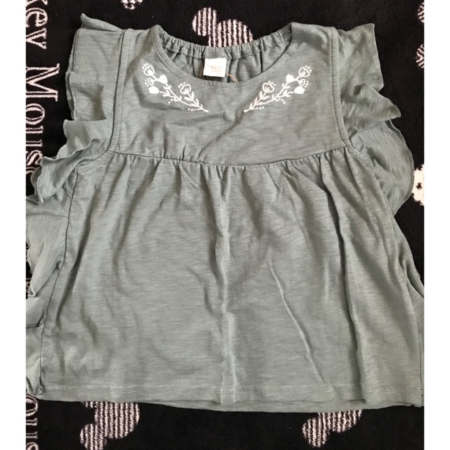 子供服　トップス キッズ/ベビー/マタニティのキッズ服女の子用(90cm~)(Tシャツ/カットソー)の商品写真