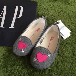 ベビーギャップ(babyGAP)のハート♡のパンプス(フラットシューズ)