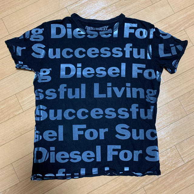 DIESEL(ディーゼル)のTシャツ　ディーゼル　Sサイズ メンズのトップス(Tシャツ/カットソー(半袖/袖なし))の商品写真