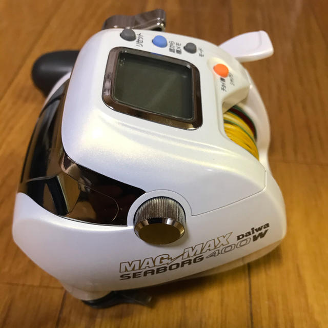 DAIWA(ダイワ)のダイワ電動リール MAG MAX SEABORG400 W  スポーツ/アウトドアのフィッシング(リール)の商品写真