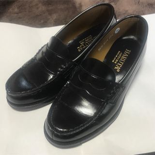 ハルタ(HARUTA)のHARUTA ローファー 黒　23.5cm 美品(ローファー/革靴)