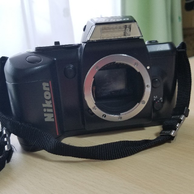 Nikon(ニコン)の【とーもさん専用】NIKON F-401  スマホ/家電/カメラのカメラ(フィルムカメラ)の商品写真