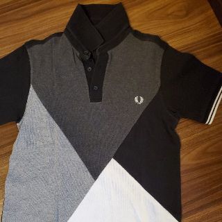 フレッドペリー(FRED PERRY)のポロシャツ(ポロシャツ)