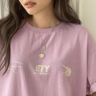 スタイルナンダ(STYLENANDA)のオーバーサイズロゴプリントTシャツ(Tシャツ(半袖/袖なし))