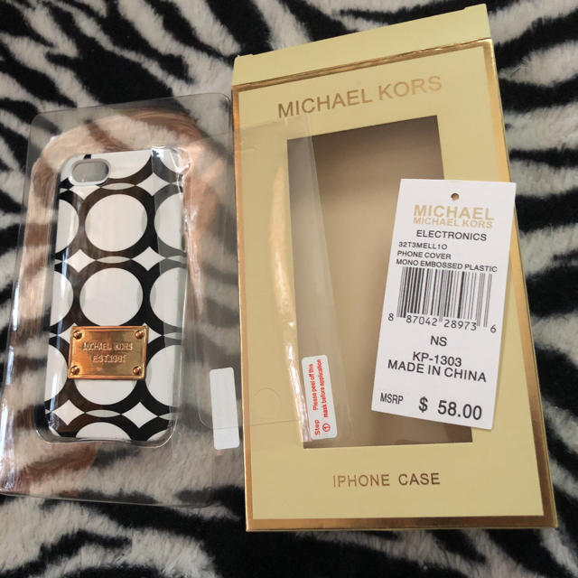 Michael Kors - MICHAEL KORS iPhoneケース iPhoneSE レディース 携帯の通販 by pirikasan