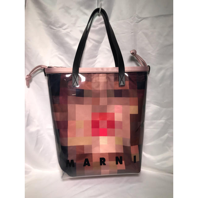 Marni(マルニ)のMARNI PVC PIXEL GRACE PRINTE TOTE BAG レディースのバッグ(トートバッグ)の商品写真